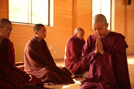 《我們約會吧》王譽霖剃頭修行 早期美艷照曝光