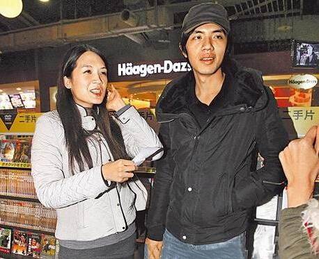 配樂師王希文倒插門 與連戰(zhàn)愛女連詠心密會