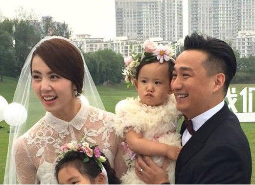 黃磊孫莉11年前婚禮現(xiàn)場曝光 相愛20年補辦婚禮