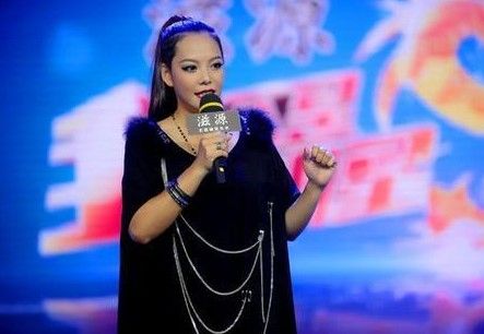 張惠春右手有紋身嗎 張惠春個(gè)人資料簡(jiǎn)介