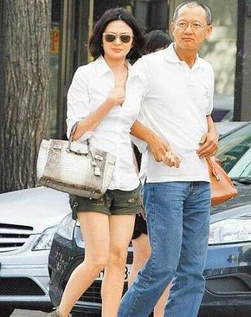 關(guān)之琳離婚與劉嘉玲有關(guān)嗎 劉嘉玲稱感莫名其妙