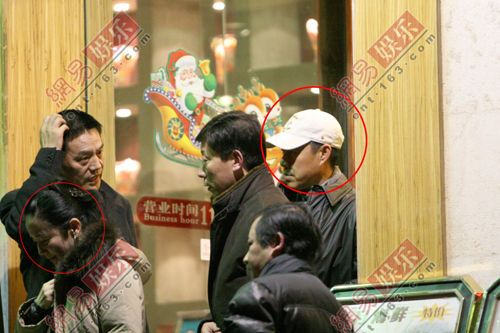 霍凡個(gè)人資料簡(jiǎn)介 張豐毅霍凡個(gè)人照片