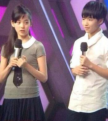 歐陽(yáng)娜娜跟王俊凱什幺關(guān)系 歐陽(yáng)娜娜王俊凱曾同臺(tái)