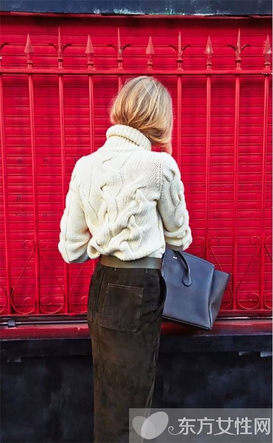 看似老氣的燈芯絨穿在他們身上居然這么時(shí)髦