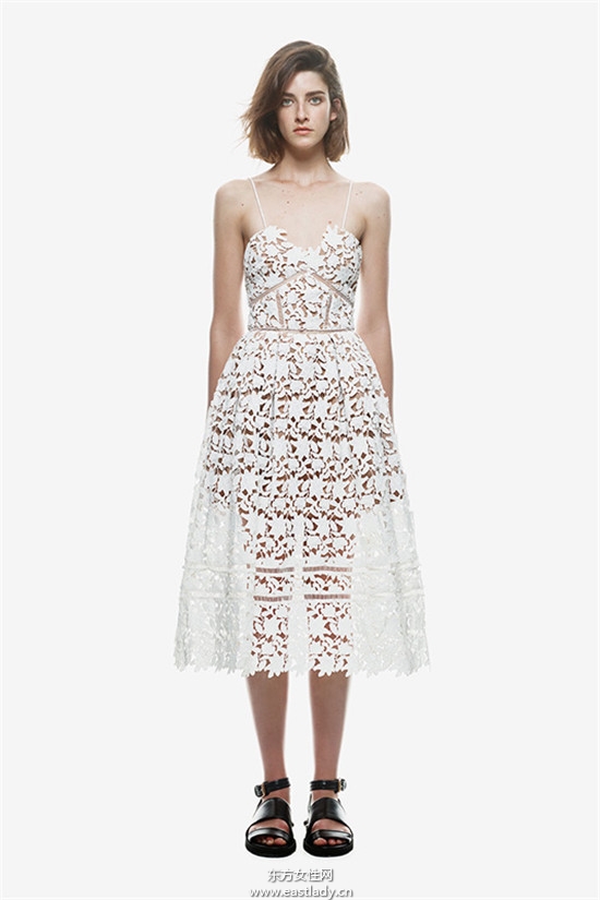 滿足每個(gè)人的紅毯夢(mèng) Self Portrait 推浪漫唯美平