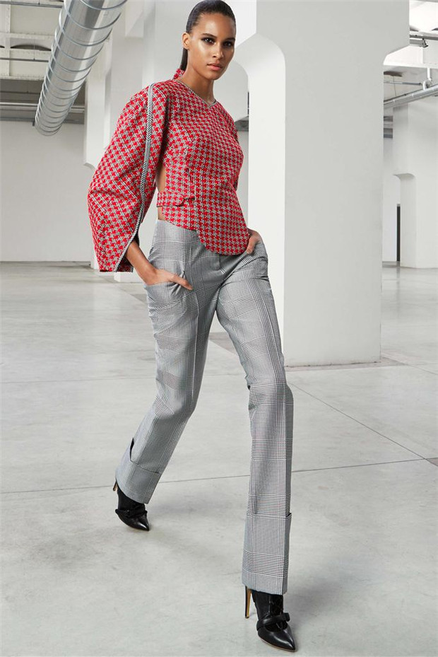 Antonio Berardi 2015早秋女裝流行發(fā)布