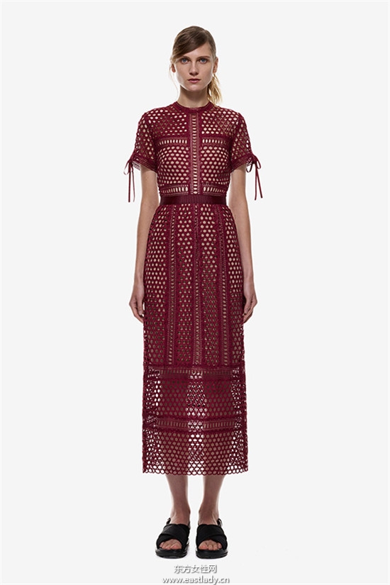 滿足每個(gè)人的紅毯夢(mèng)  Self Portrait 推浪漫唯美平