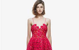 滿(mǎn)足每個(gè)人的紅毯夢(mèng)  Self Portrait 推浪漫唯美平