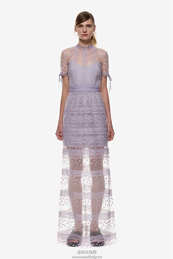 滿足每個人的紅毯夢  Self Portrait 推浪漫唯美平