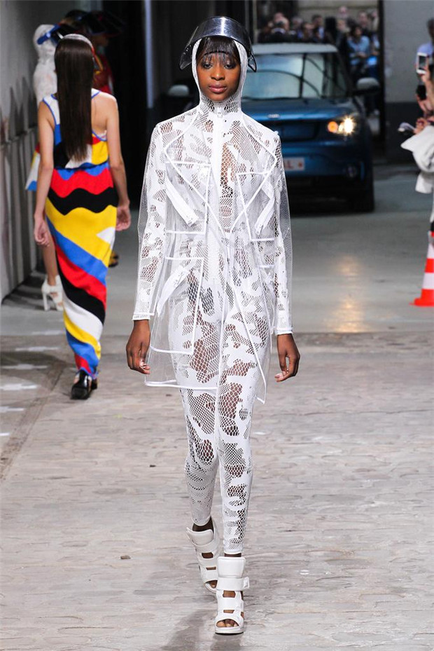 JC de Castelbajac 2015春夏女裝流行發(fā)布