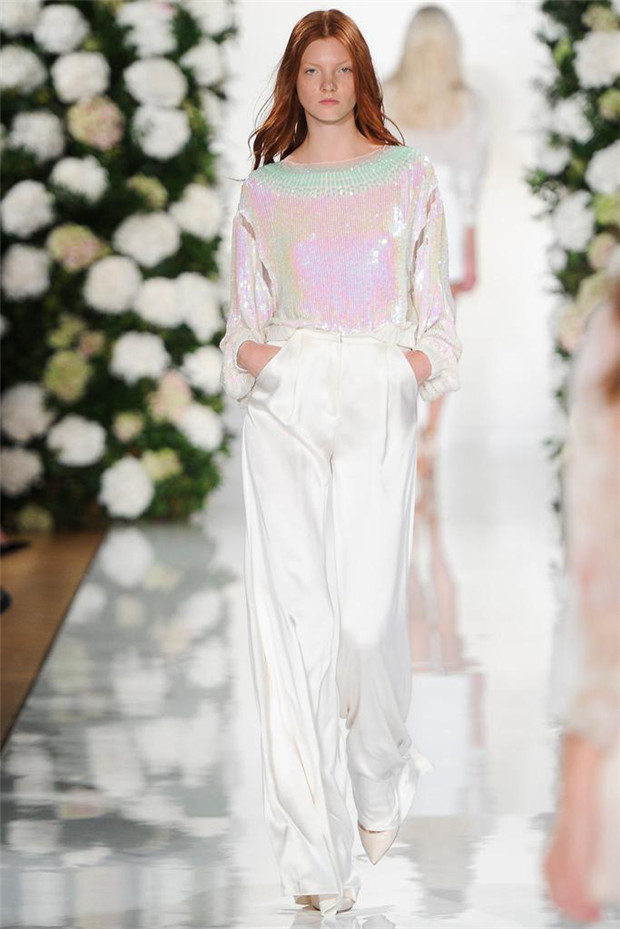 Valentin Yudashkin 2015春夏女裝流行發(fā)布