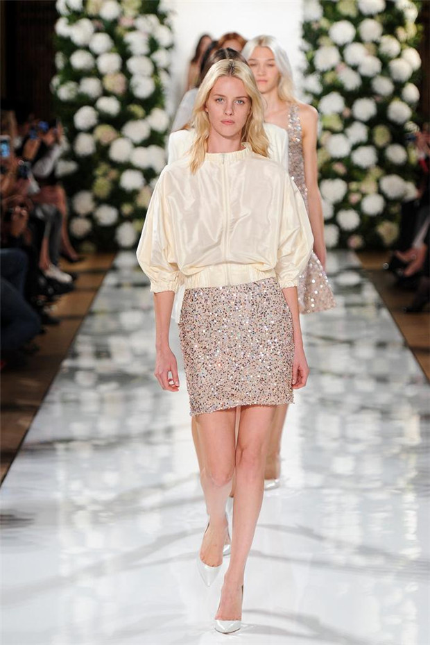 Valentin Yudashkin 2015春夏女裝流行發(fā)布