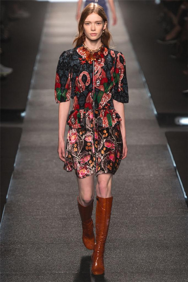 Louis Vuitton 2015春夏女裝流行發(fā)布