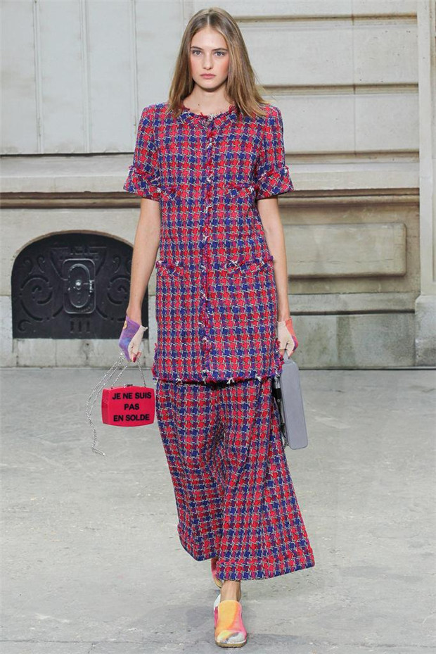 Chanel 2015春夏女裝流行發(fā)布