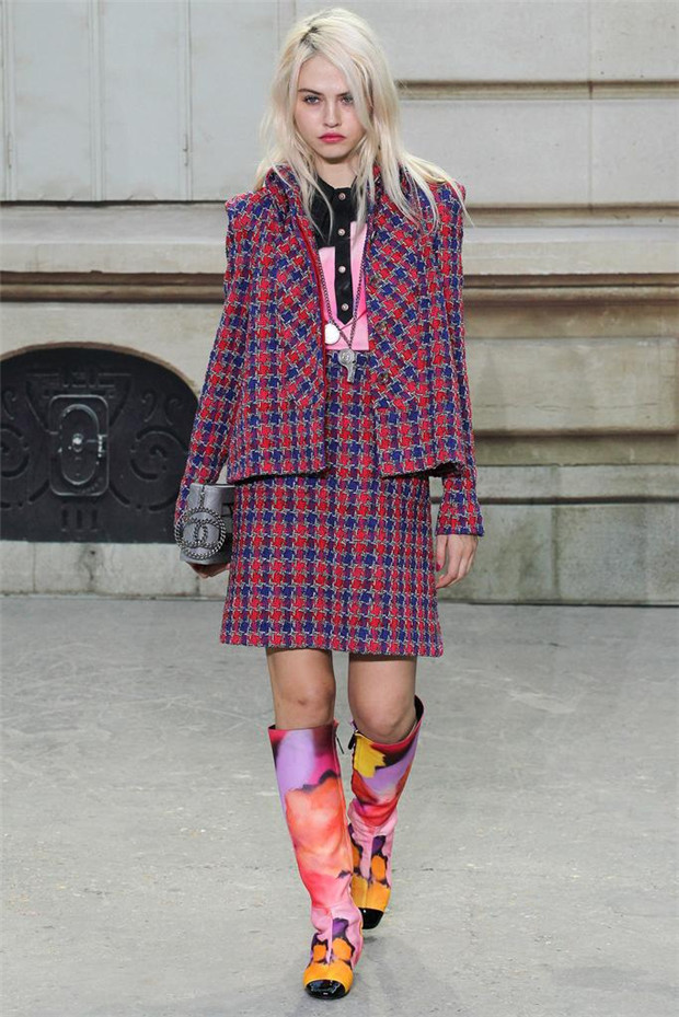 Chanel 2015春夏女裝流行發(fā)布