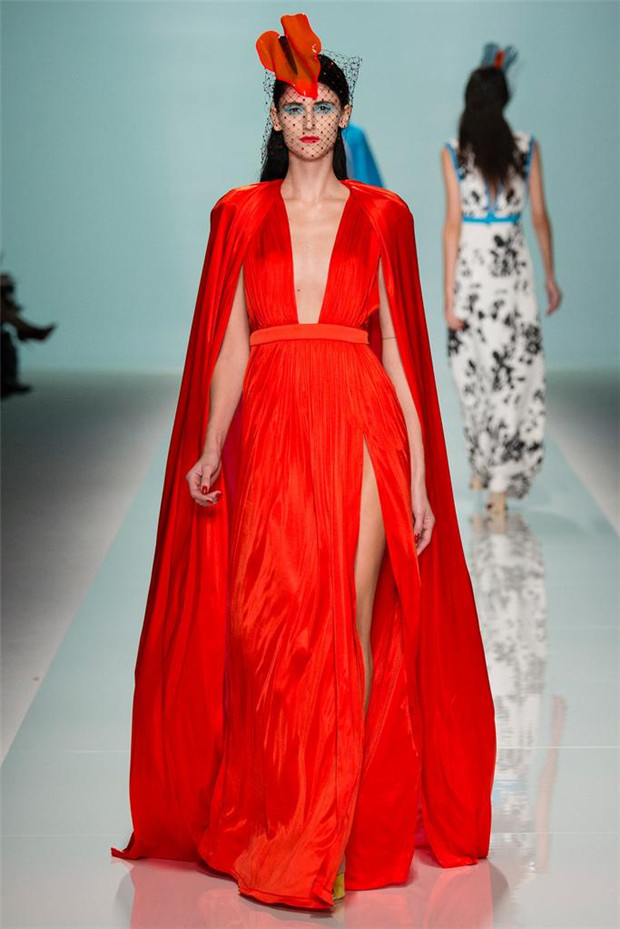 Emanuel Ungaro 2015春夏女裝流行發(fā)布