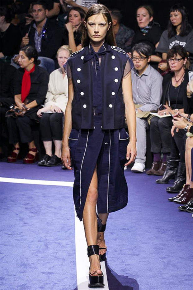Sacai 2015春夏女裝流行發(fā)布