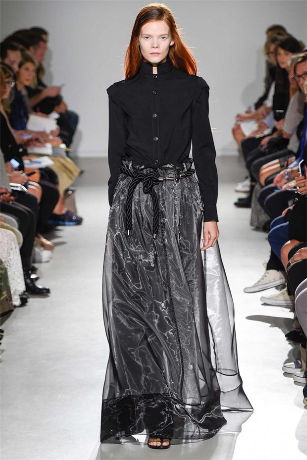 Veronique Branquinho 2015春夏女裝流行發(fā)布