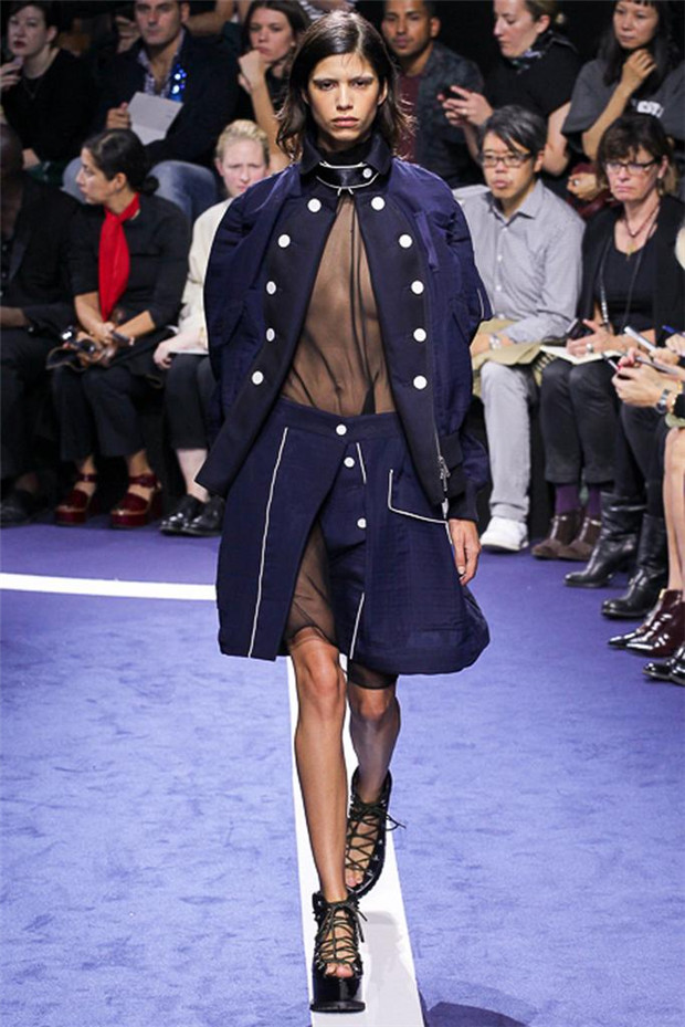 Sacai 2015春夏女裝流行發(fā)布