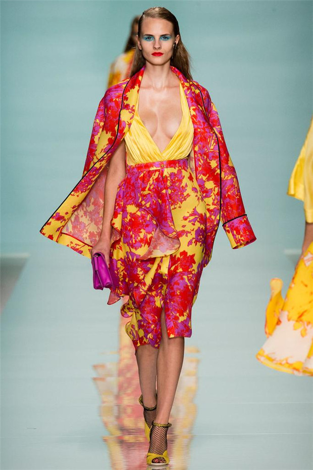 Emanuel Ungaro 2015春夏女裝流行發(fā)布