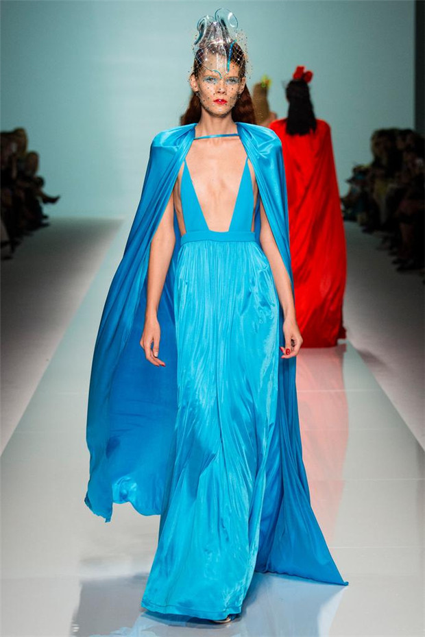 Emanuel Ungaro 2015春夏女裝流行發(fā)布