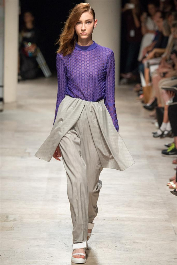 Maxime Simoens 2015春夏女裝流行發(fā)布