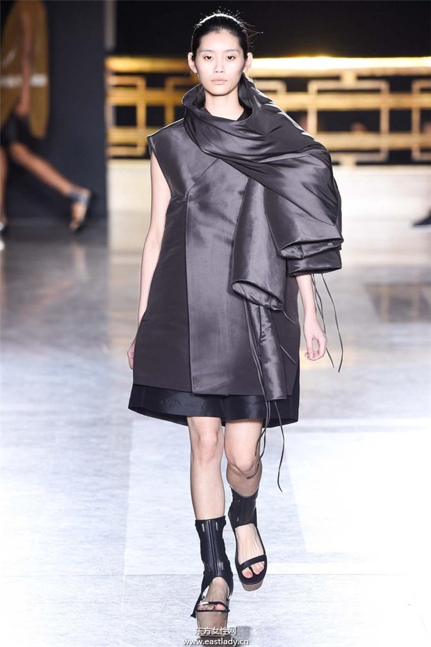 Rick Owens 2015春夏女裝流行發(fā)布
