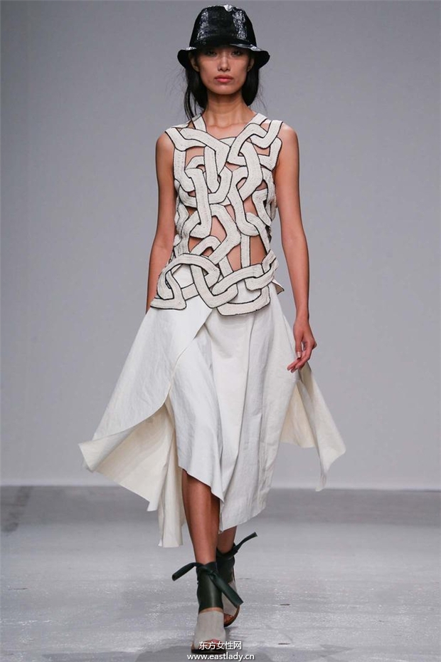 Christian Wijnants 2015春夏女裝流行發(fā)布