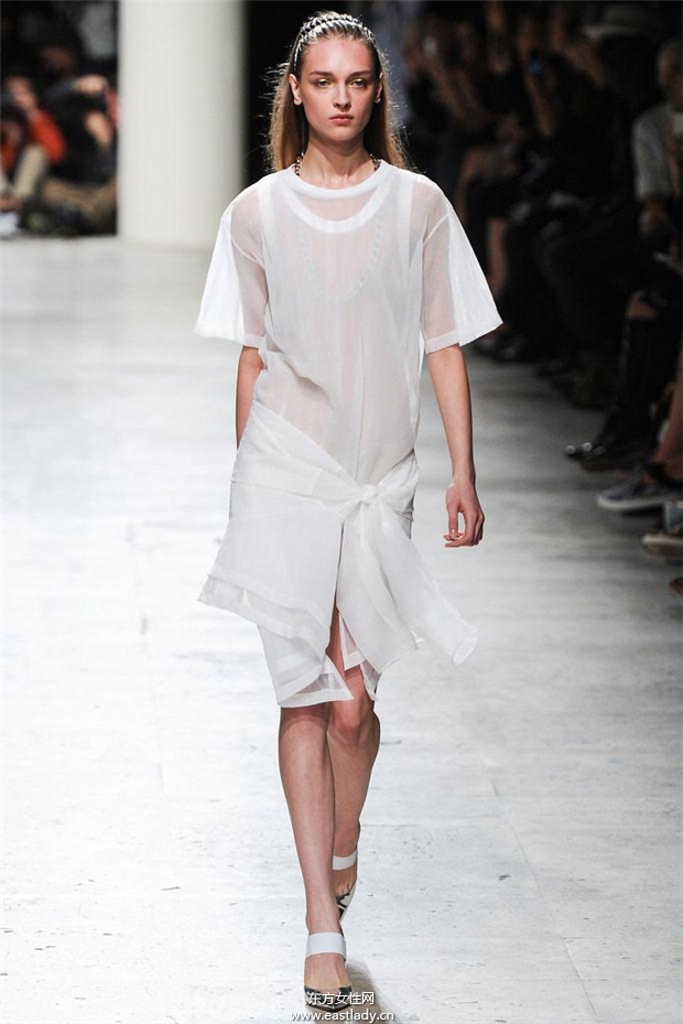 Barbara Bui 2015春夏女裝流行發(fā)布