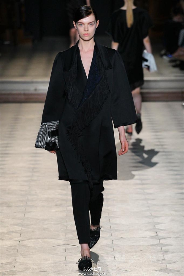 Sharon Wauchob 2015春夏女裝流行發(fā)布