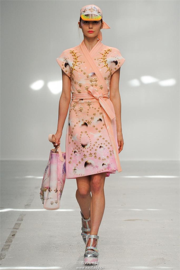 Manish Arora 2015春夏女裝流行發(fā)布