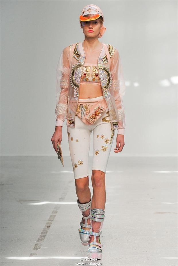 Manish Arora 2015春夏女裝流行發(fā)布