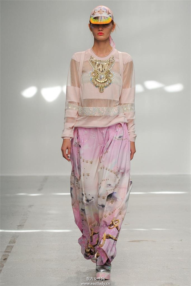 Manish Arora 2015春夏女裝流行發(fā)布