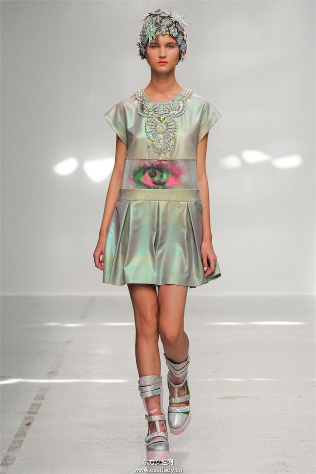 Manish Arora 2015春夏女裝流行發(fā)布