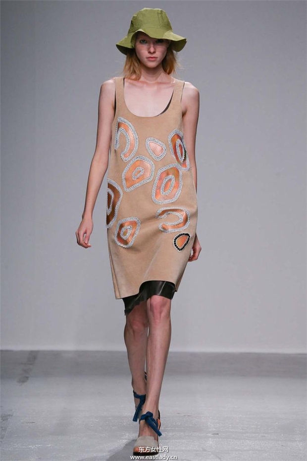 Christian Wijnants 2015春夏女裝流行發(fā)布