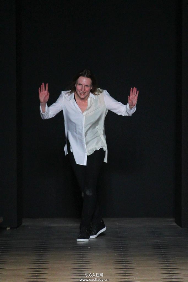 Sharon Wauchob 2015春夏女裝流行發(fā)布