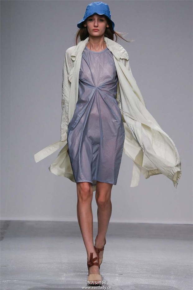 Christian Wijnants 2015春夏女裝流行發(fā)布
