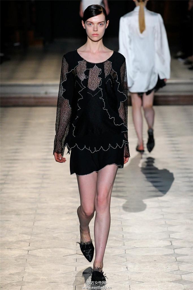 Sharon Wauchob 2015春夏女裝流行發(fā)布