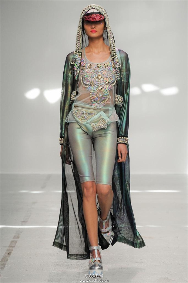 Manish Arora 2015春夏女裝流行發(fā)布