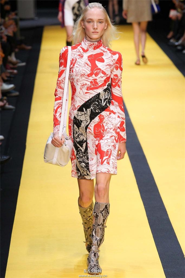 Carven 2015春夏女裝流行發(fā)布