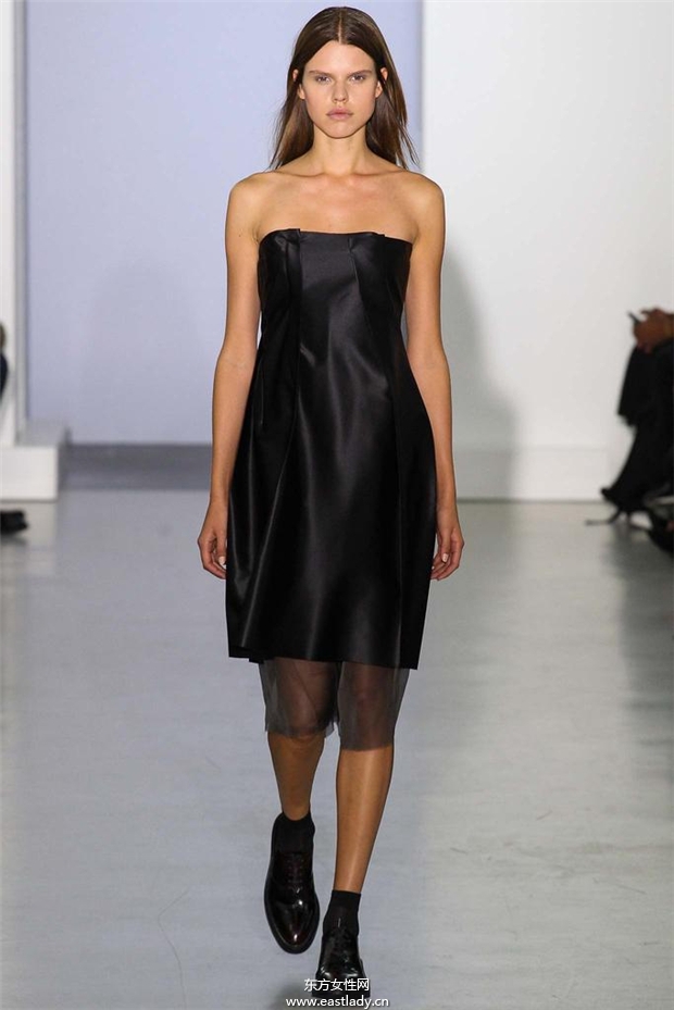 Yang Li 2015春夏女裝流行發(fā)布