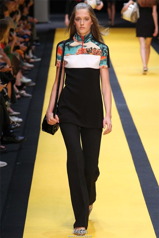 Carven 2015春夏女裝流行發(fā)布