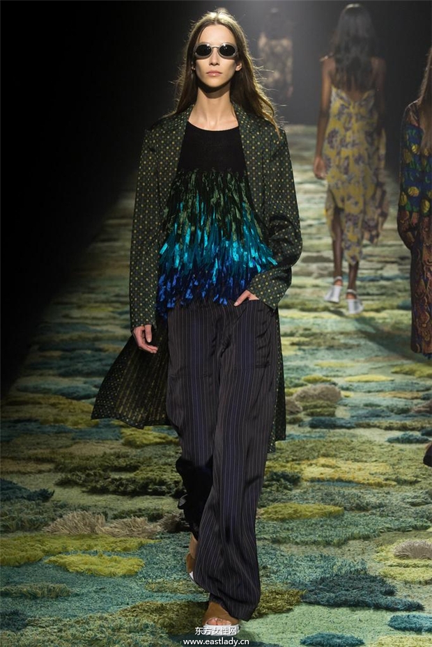 Dries Van Noten 2015春夏女裝流行發(fā)布