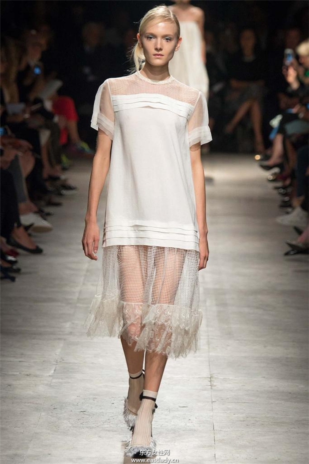 Rochas 2015春夏女裝流行發(fā)布