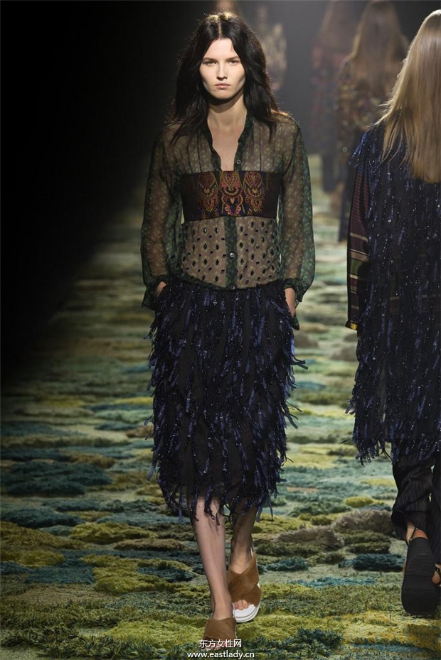 Dries Van Noten 2015春夏女裝流行發(fā)布