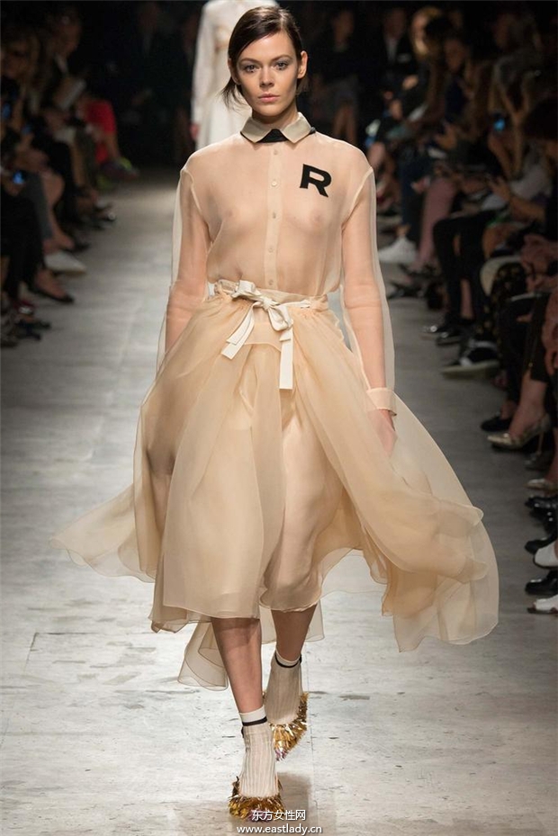 Rochas 2015春夏女裝流行發(fā)布