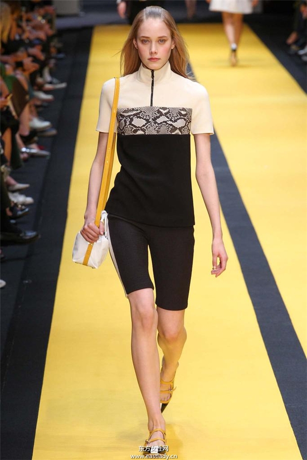 Carven 2015春夏女裝流行發(fā)布