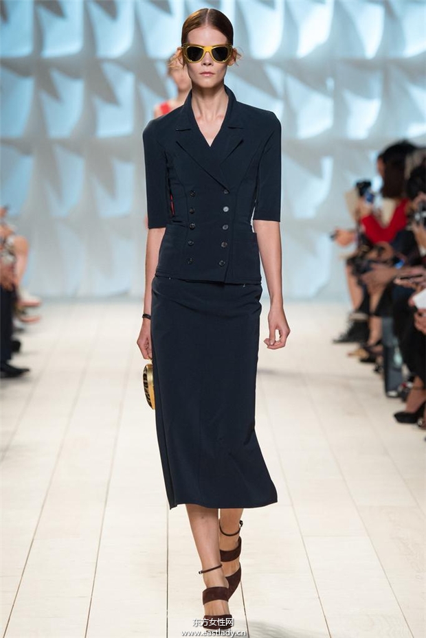 Nina Ricci 2015春夏女裝流行發(fā)布