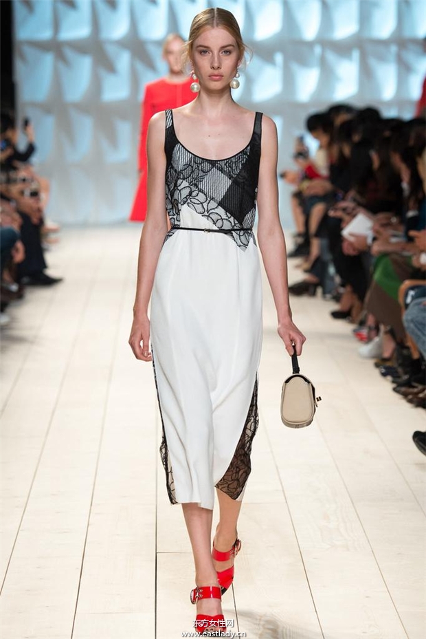 Nina Ricci 2015春夏女裝流行發(fā)布