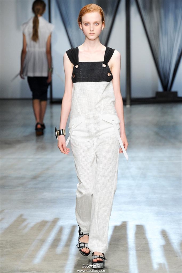 Damir Doma 2015春夏女裝流行發(fā)布